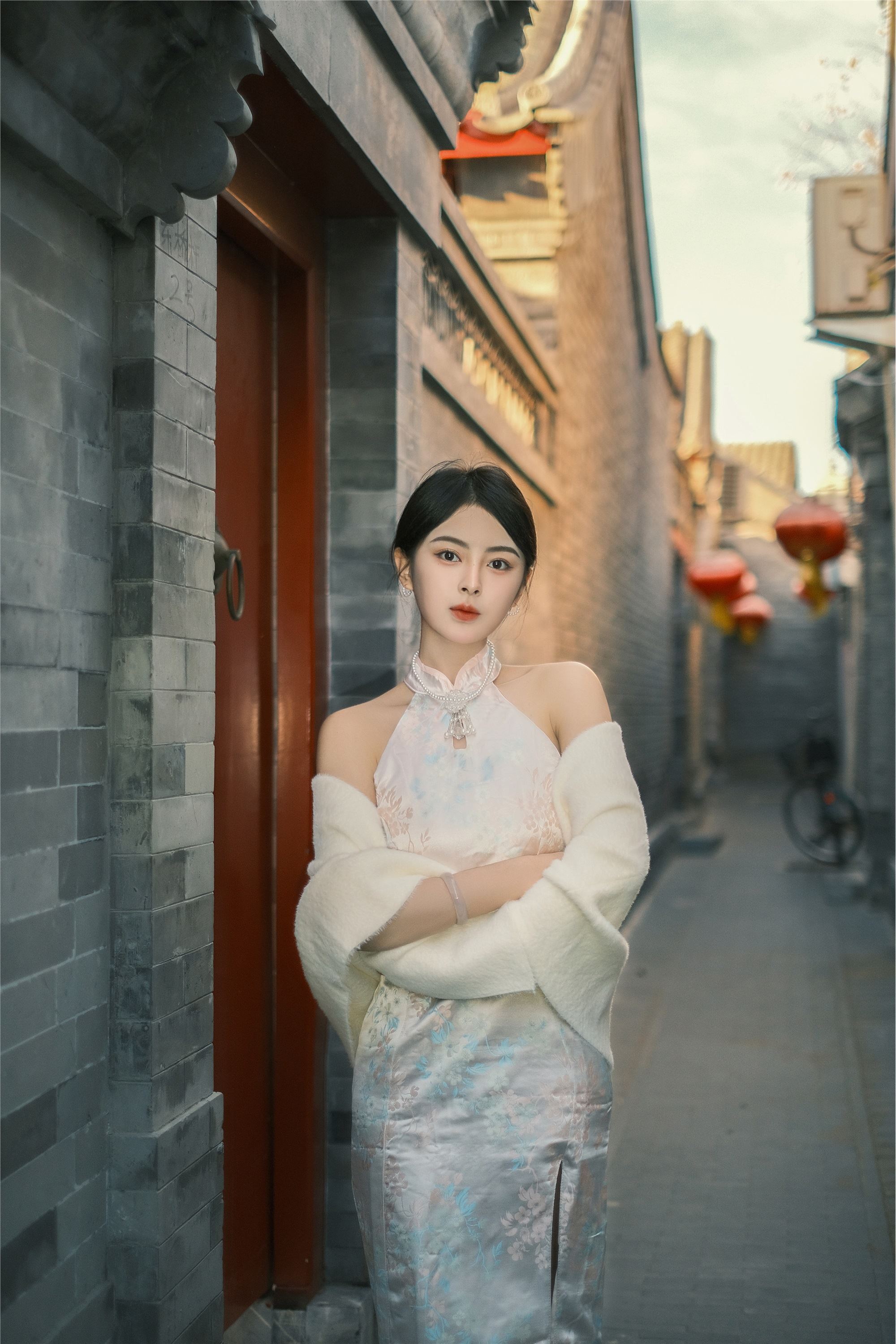 YITUYU艺图语 2025.01.03 庭院深深 胡允恩YooEn